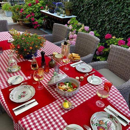 B&B Huyze Elimonica Ostenda Esterno foto
